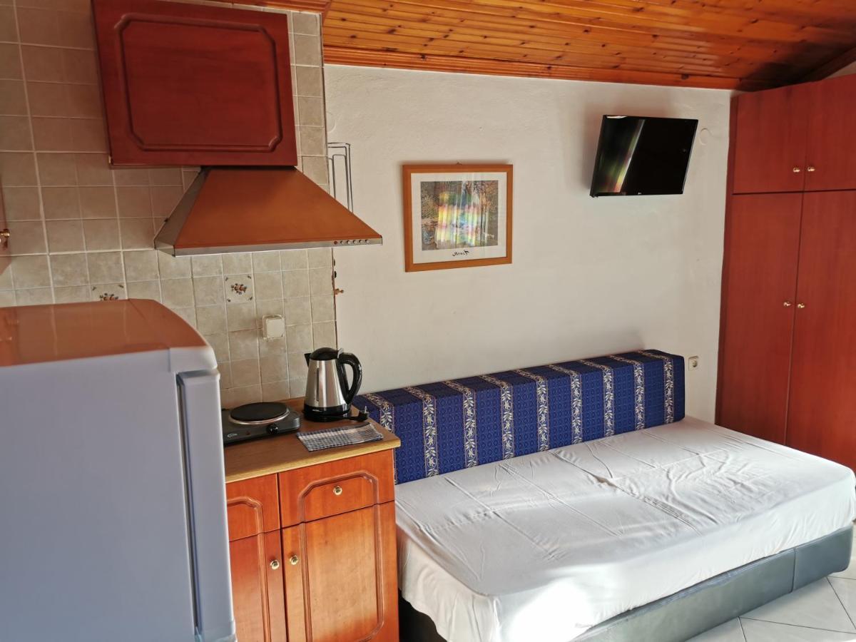 Villa Tasos Néa Péramos Екстериор снимка