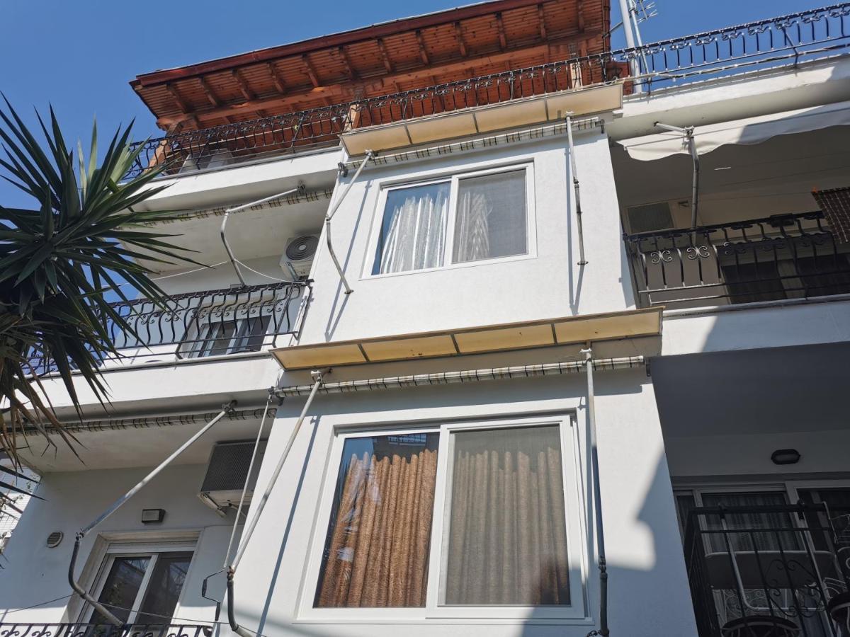 Villa Tasos Néa Péramos Екстериор снимка