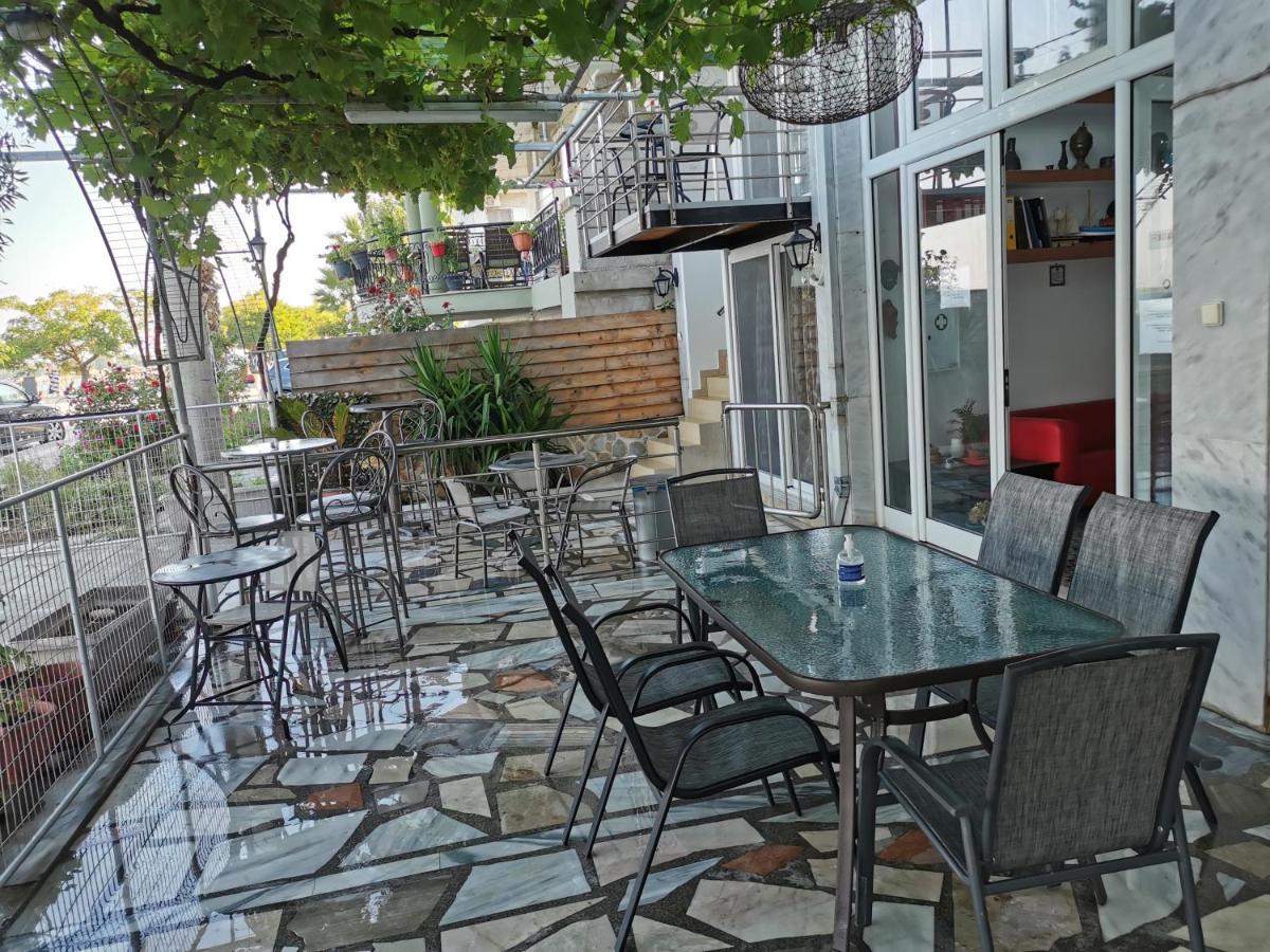 Villa Tasos Néa Péramos Екстериор снимка