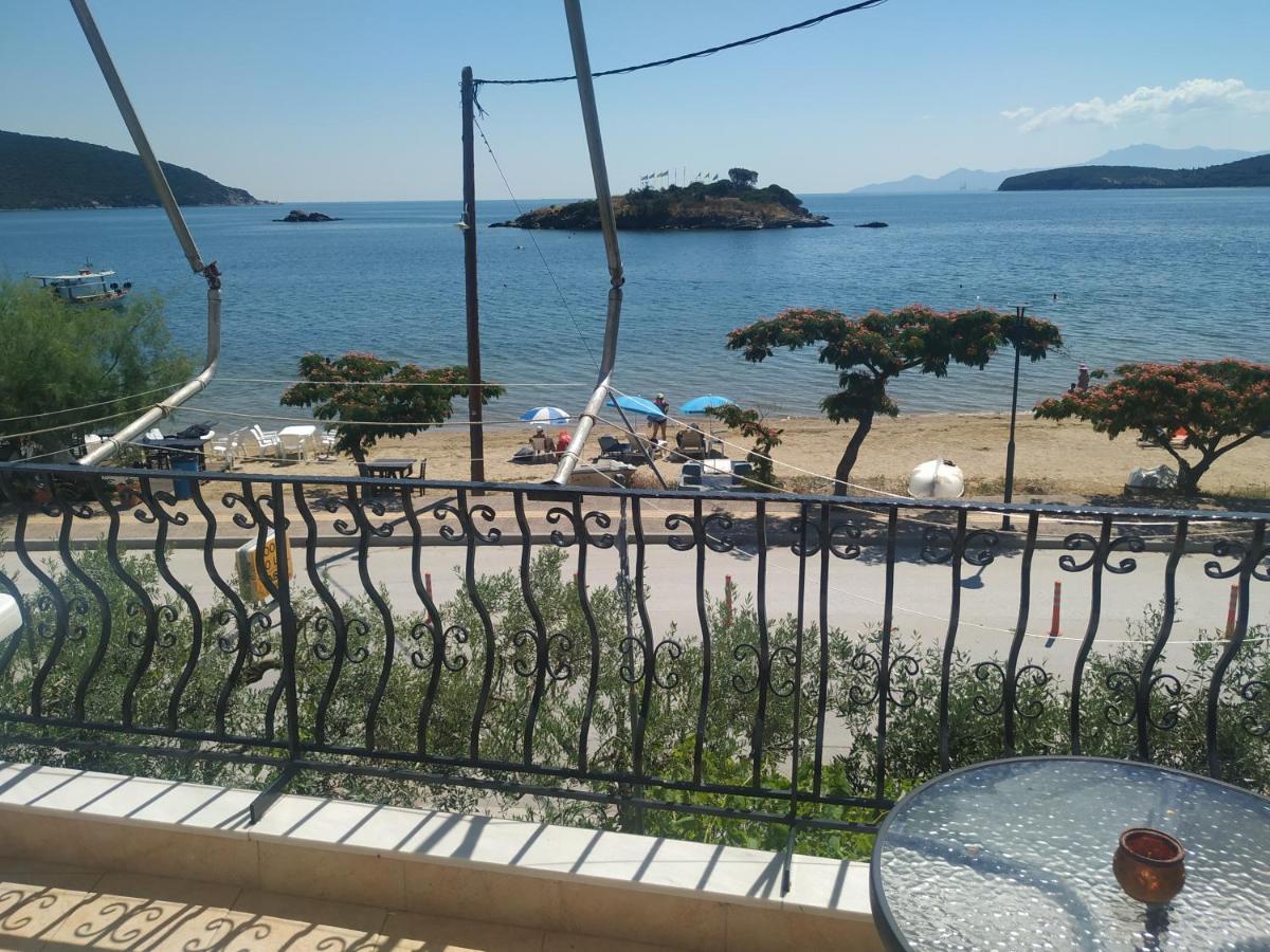Villa Tasos Néa Péramos Екстериор снимка