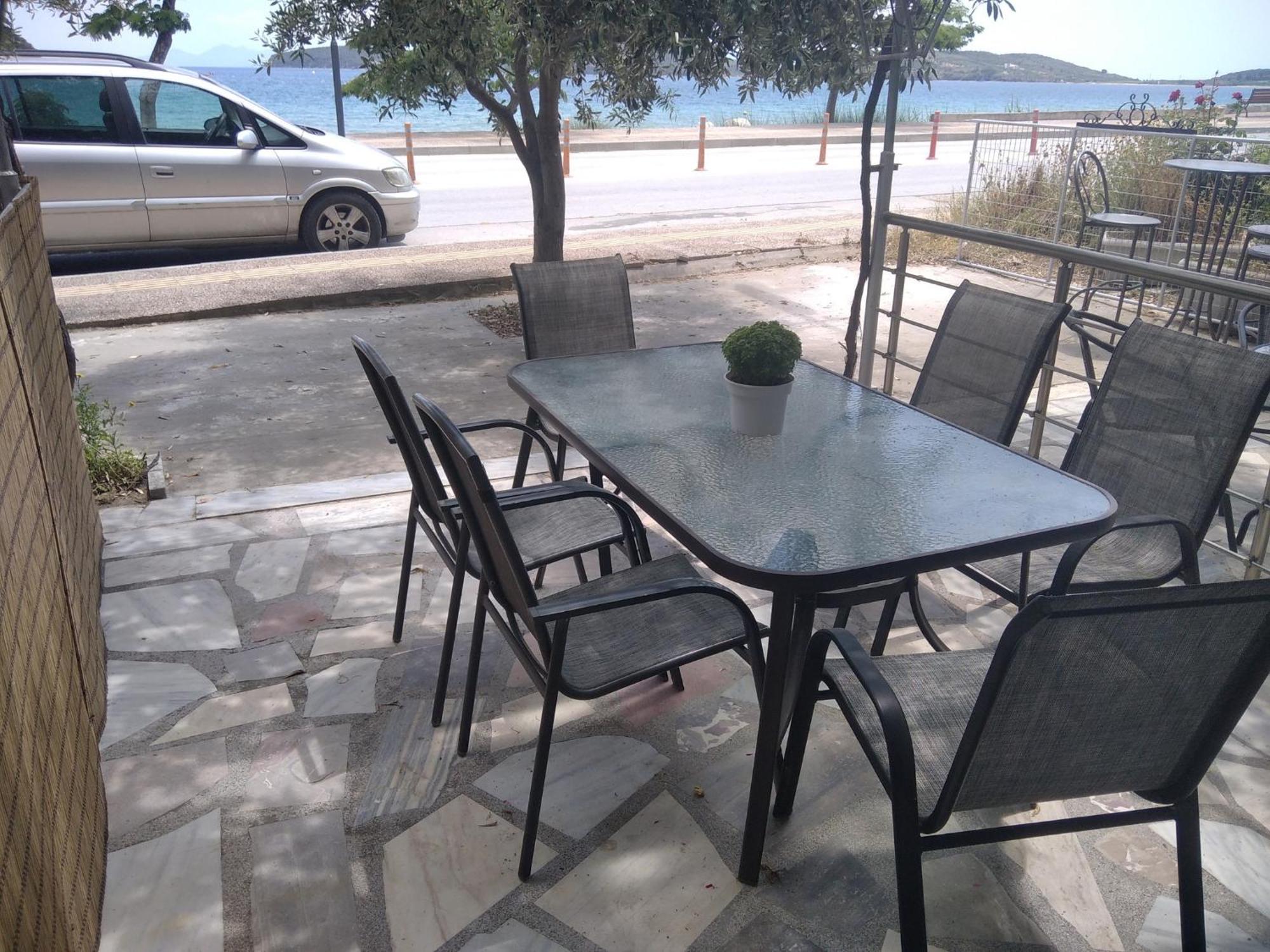 Villa Tasos Néa Péramos Екстериор снимка